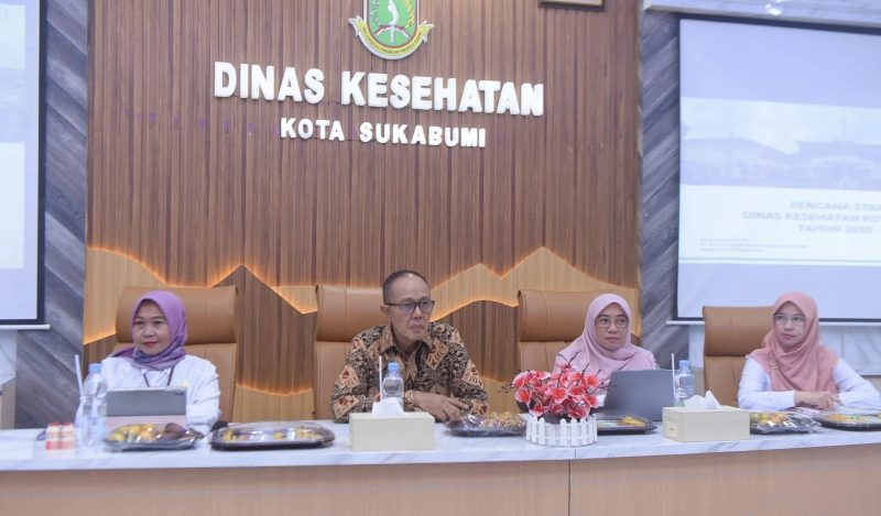 Wali Kota Sukabumi, H. Ayep Zaki, menghadiri FPD Dinas Kesehatan, pada Rabu (30/4/2025). Foto: Humas Pemkot Sukabumi.