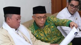 Wakil Wali Kota Sukabumi Bobby Maulana bersama Menteri ATR/ BPR Nusron Wahid.