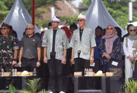 Ketua DPRD Kota Sukabumi, Wawan Juanda, menghadiri acara puncak hari jadi ke-111 Kota Sukabumi di Lapang Merdeka, pada Sabtu (26/4/2025). Foto: Humas Pemkot Sukabumi.
