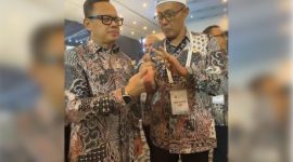 Wali Kota Sukabumi Ayep Zaki saat bertemu dengan Wamendagri Bima Arya.