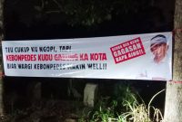 Salah satu spanduk yang tersebar di Dapil 4 Kabupaten Sukabumi.