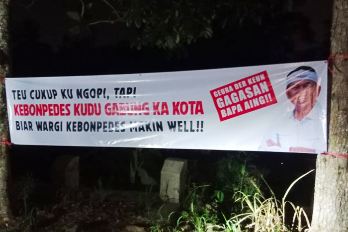Salah satu spanduk yang tersebar di Dapil 4 Kabupaten Sukabumi.