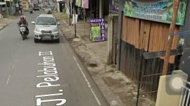 Tangkapan layar lokasi terjadinya aksi pencurian sepeda motor di Jalan Pelabuhan ll RT 03/18 Kelurahan Dayeuhluhur, Kecamatan Warudoyong, tepatnya di samping Raja Gadai, pada Kamis (5/6) sekira pukul 02.30 WIB. Foto: Istimewa.