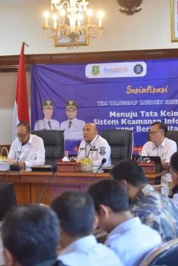 Wali Kota Sukabumi: Kominfo Harus Jadi Garda Terdepan Hadapi Ancaman Siber