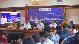 Pemkot Sukabumi menggelar sosialisasi tim tanggap insiden siber tingkat Kota Sukabumi yang berlangsung di Oproom Setda, pada Rabu (23/7). Foto: Humas Pemkot Sukabumi.