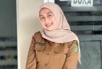 Kepala Sub Bagian Perencanaan dan Keuangan Kecamatan Citamiang sekaligus Plt. Lurah Gedong Panjang, Hauwera Aulia Handayani. Foto: Istimewa.