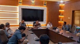 DPRD Kota Sukabumi bersama dengan PWI menggelar hearing, yang berlangsung di gedung DPRD pada Rabu (2/7). Foto: Nuria Ariawan.