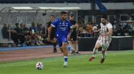 Persib Bandung mengalahkan Western Sydney Wanderers dalam laga uji coba. Foto: Dok. Persib.