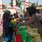 Gerakan pangan murah yang digelar Polres Sukabumi Kota di halaman Gedung Juang 45, pada Rabu (13/8). Foto: Boy.