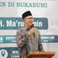Wali Kota Sukabumi, Ayep Zaki, saat memberikan sambutan dalam Halaqoh Transformasi untuk Kebangkitan Pondok Pesantren yang digelar di salah satu hotel di Jalan Siliwangi, pada Kamis (14/8). Foto: Humas Pemkot Sukabumi.