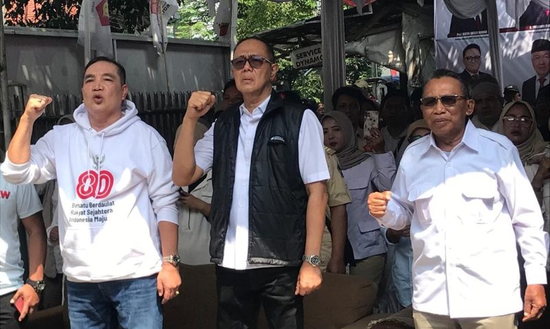 Wali Kota Sukabumi, Ayep Zaki, menghadiri kegiatan Bazar Merdeka Gerindra Kota Sukabumi, pada Minggu (24/8). Foto: Boy.