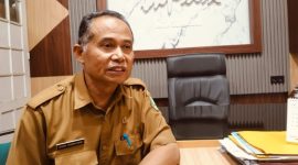 Kepala BKPSDM Kota Sukabumi, Didin Syarifudin, saat diwawancarai. Foto: Istimewa.
