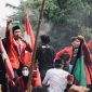 DPC GMNI Sukabumi Raya saat melakukan aksi unjuk rasa. Foto: Istimewa.