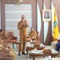 Wali Kota Sukabumi, Ayep Zaki, saat memberikan sambutan menggelar silaturahmi dengan BMPD yang berlangsung di ruang utama Balai Kota Sukabumi, pada Senin (29/9). Foto: Humas Pemkot Sukabumi.