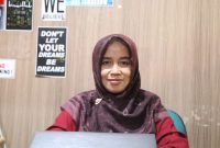 Kepala Bidang KB DP2KBP3A Kota Sukabumi, Ken Siti Hindun, saat diwawancarai. Foto: Istimewa