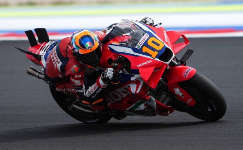 Luca Marini menjadi pembalap tercepat di sesi FP2 MotoGP Malaysia 2025. Foto: Istimewa.