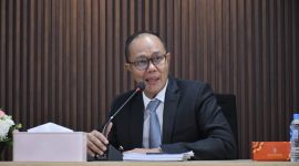 Wali Kota Sukabumi H. Ayep Zaki sedang membahas validasi dapodik dan digitalisasi pendidikan di Kemendikdasmen, Kamis (30/10)