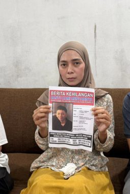 Satu Bulan Putranya Hilang, Eva Mengetuk Pintu Gubernur Jabar Didampingi Relawan KDM Egi Sonia