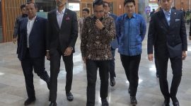 Anggota DPR RI Iman Adinugraha saat menghadiri seminar nasional pada momentum peringatan Hari Guru Nasional 2025 di Gedung MPR RI.