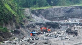 Tambang ilegal di taman nasional merapi.
Foto: Istimewa 