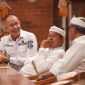 Wali Kota Sukabumi, H. Ayep Zaki, menghadiri rakor pembahasan kuota haji dan umrah yang berlangsung di Kampung Pakuan, Subang, pada Rabu (3/12). Foto: Humas Pemkot Sukabumi.