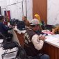 Suasana pelayanan kependudukan di Kantor Disdukcapil Kota Sukabumi, pada Selasa (24/2). Foto: Nuria Ariawan.