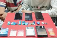 Sejumlah barang bukti yang berhasil diungkap Satnarkoba Polres Sukabumi Kota belum lama ini. Foto: Istimewa.