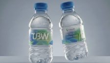 Produk air minum dalam kemasan yang bukan diproduksi langsung oleh PDAM TBW Kota Sukabumi. Foto: Istimewa