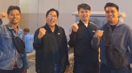 Tangkapan layar tiga pemuda asal Sukabumi yang yang didampingi oleh perwakilan P3MI kini telah tiba di Kuwait untuk memulai karier profesional mereka. Foto: Istimewa