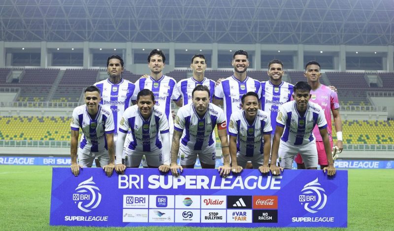 Foto bersama para pemain Persib Bandung. Foto: Dok. Persib
