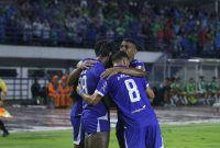 Selebrasi para pemain Persib Bandung saat menghadapi Bali United di Stadion Gelora Bandung lautan Api (GBLA), pada Minggu (12/4) malam. Foto: Dok. Persib