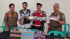 Hasil operasi gabungan peredaran batang rokok ilegal yang disita petugas di sejumlah titik di Kota Sukabumi, Senin (25/5). (Foto: Istimewa)