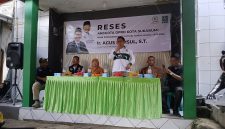 Anggota DPRD Kota Sukabumi dari Fraksi PKB, Agus Samsul, saat menggelar reses masa persidangan ke-III tahun sidang 2025–2026, di Kampung Situawi Pasir RW 11, Kelurahan Karang Tengah engah, Kecamatan Gunungpuyuh, Minggu (24/5). (Foto: Istimewa)