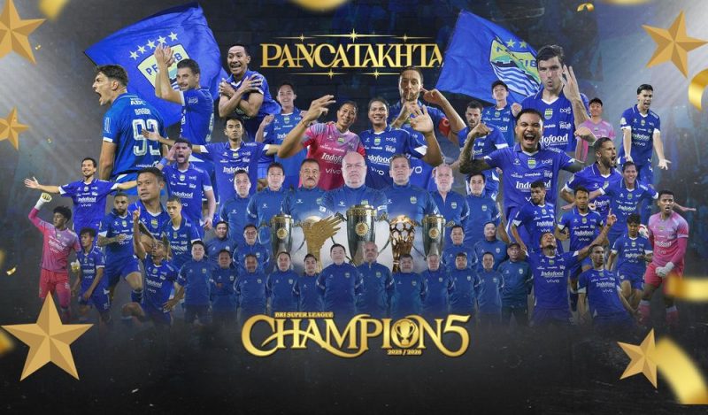 Persib Bandung menasbihkan diri sebagai klub pertama di Indonesia yang mampu menjuarai kompetisi kasta tertinggi nasional tiga kali beruntun. (Dok. Persib)