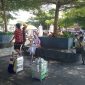 Sejumlah pedagang yang berjualan di kawasan Alun-Alun Kota Sukabumi, Jumat (5/6). (Foto: Istimewa)